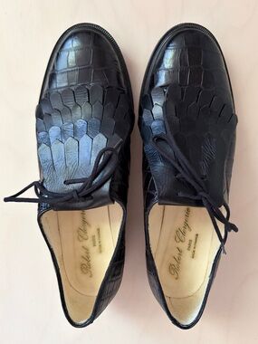 Robert Clergerie Black Croc-Embossed Leather Kiltie Oxfords